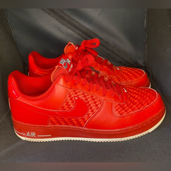 Nike Other - Men’s Nike Air Force 1 Low ‘07 LV8 Woven